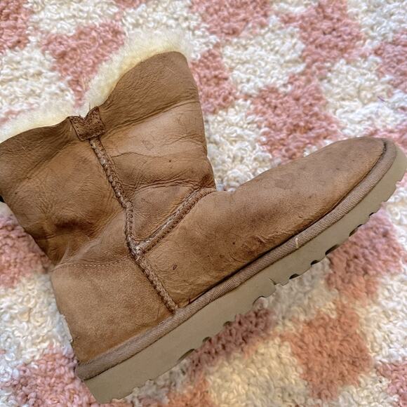 Ugg Bailey Sheepskin Ankle Boots - Picture 10 of 11